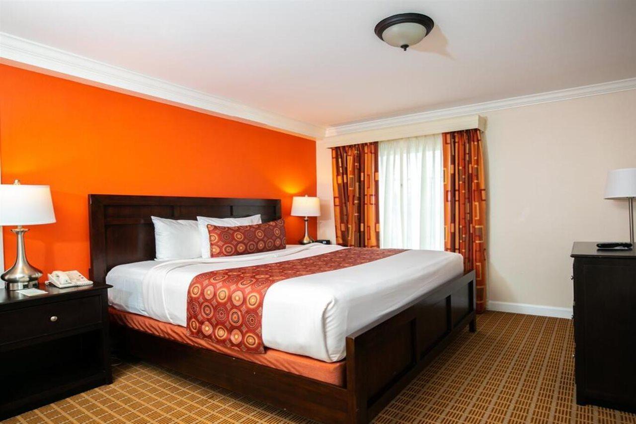 The Wilshire Grand Hotel West Orange Extérieur photo